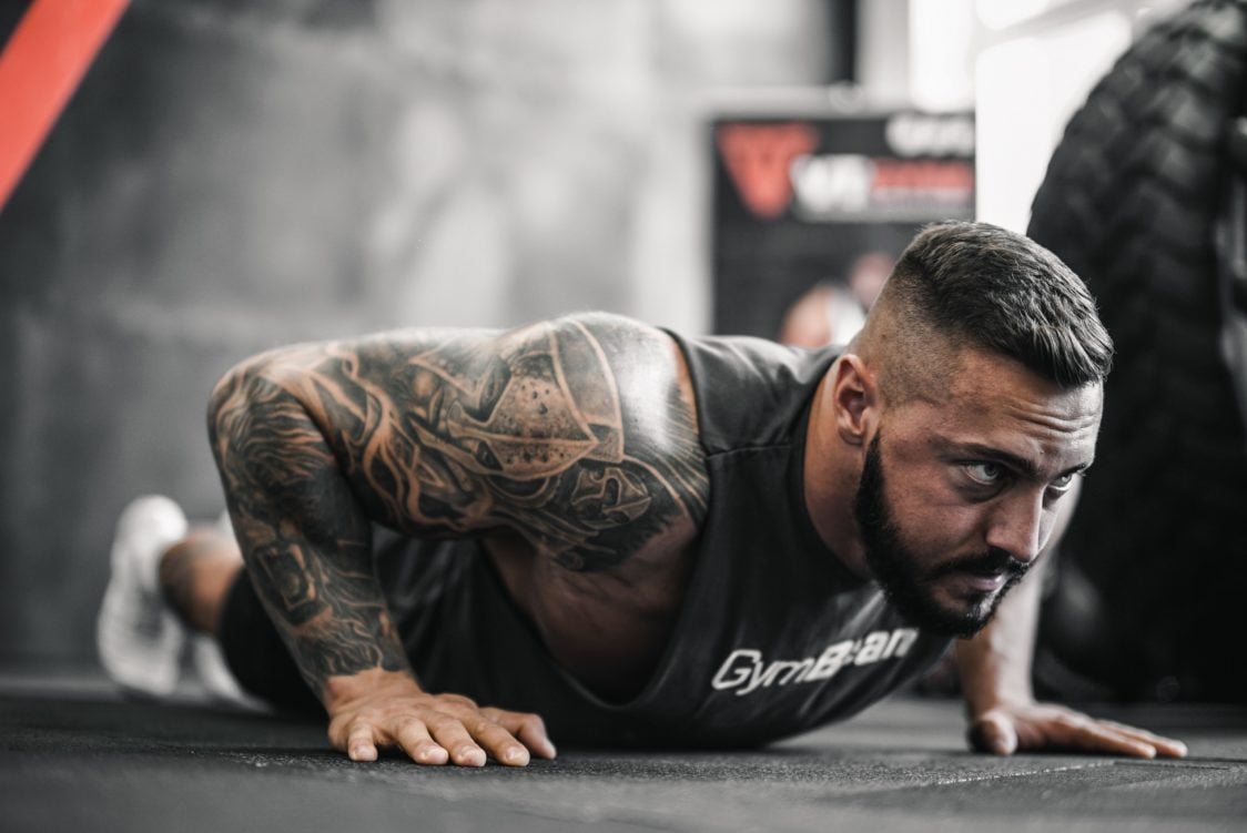 Wenn ich aufhöre zu trainieren, wie lange dauert es, bis die Muskeln verschwinden?