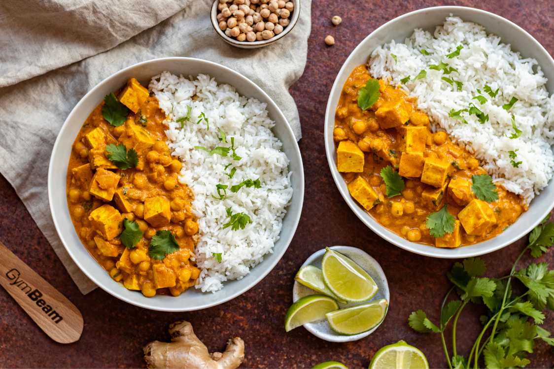 Fitness-Rezept: Veganes Curry mit Tofu und Kichererbsen Fitness-Rezept: Veganes Curry mit Tofu und Kichererbsen