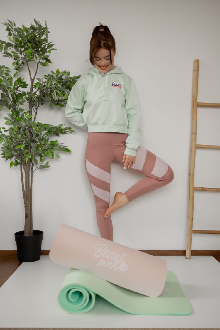 Kann zur Kraftentwicklung beitragen