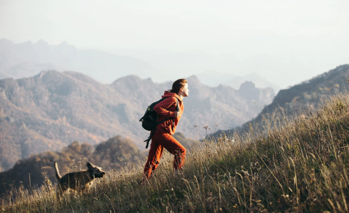 Selbstfürsorge kann bei toxischer Positivität helfen Selbstfürsorge kann bei toxischer Positivität helfen