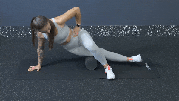 Schaumstoffrollen an der Seite der Oberschenkel