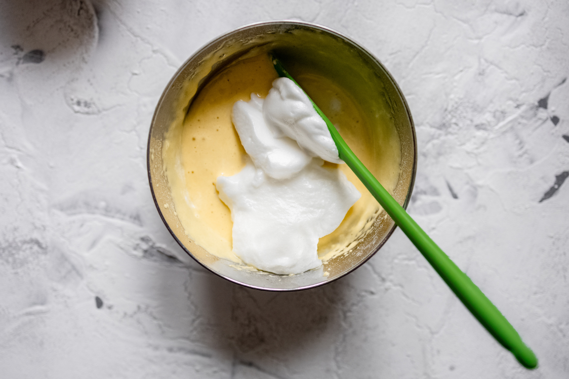 Japanische fluffige Pfannkuchen - Zubereitung des Teigs