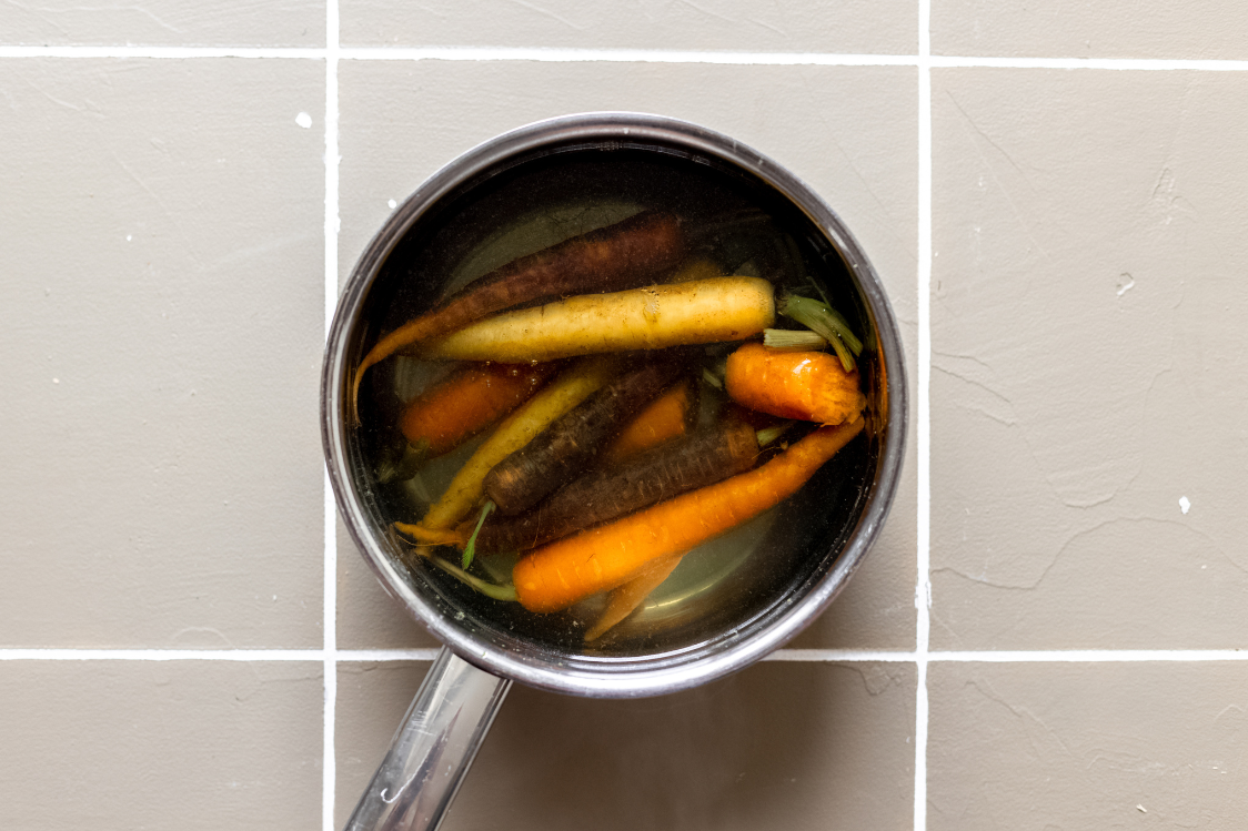 Couscous mit Thunfisch und glasierten Karotten - Karottenzubereitung