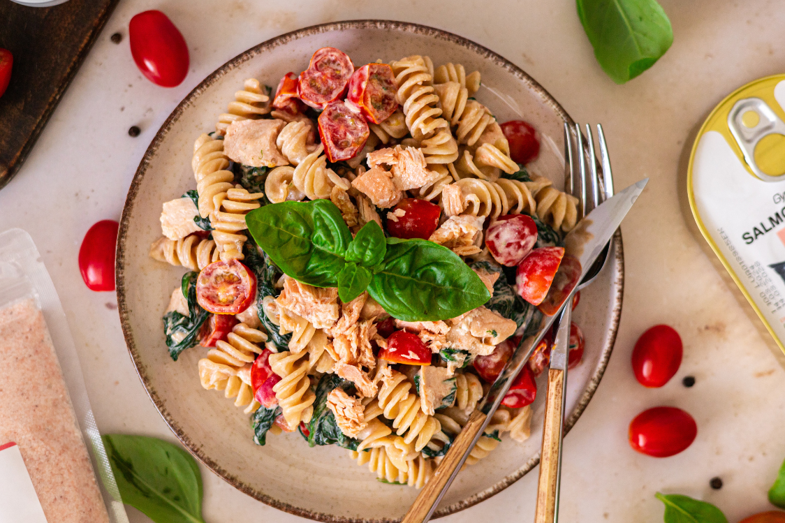 Cremige Nudeln mit Lachs