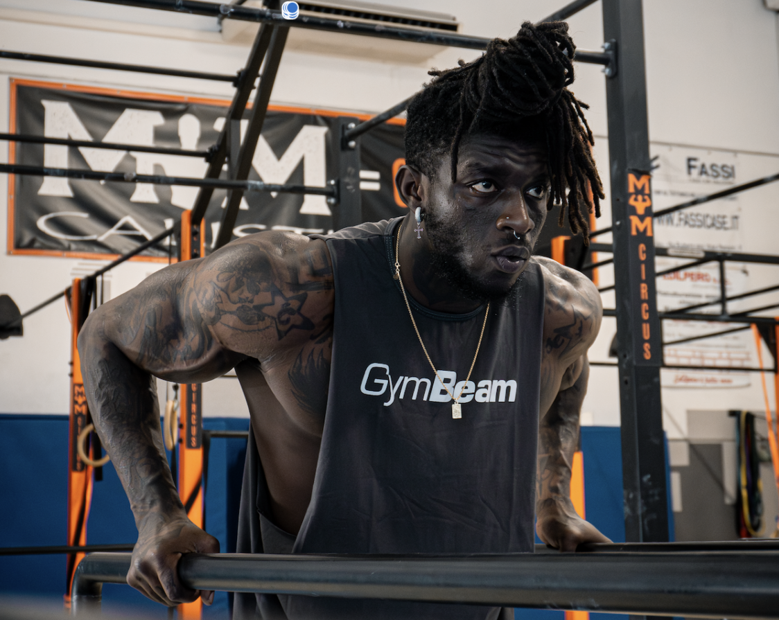 Tägliche Bewegung, eine eiserne Gewohnheit und natürliche Bewegung