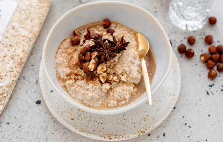 Fitness-Rezept: Lebkuchen-Porridge ohne Kochen
