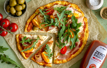 Fitness-Rezept: Blumenkohlpizza mit Prosciutto und Mozzarella