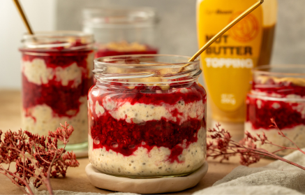 Fitness-Rezept: Overnight Oats mit Himbeeren und Erdnussbutter