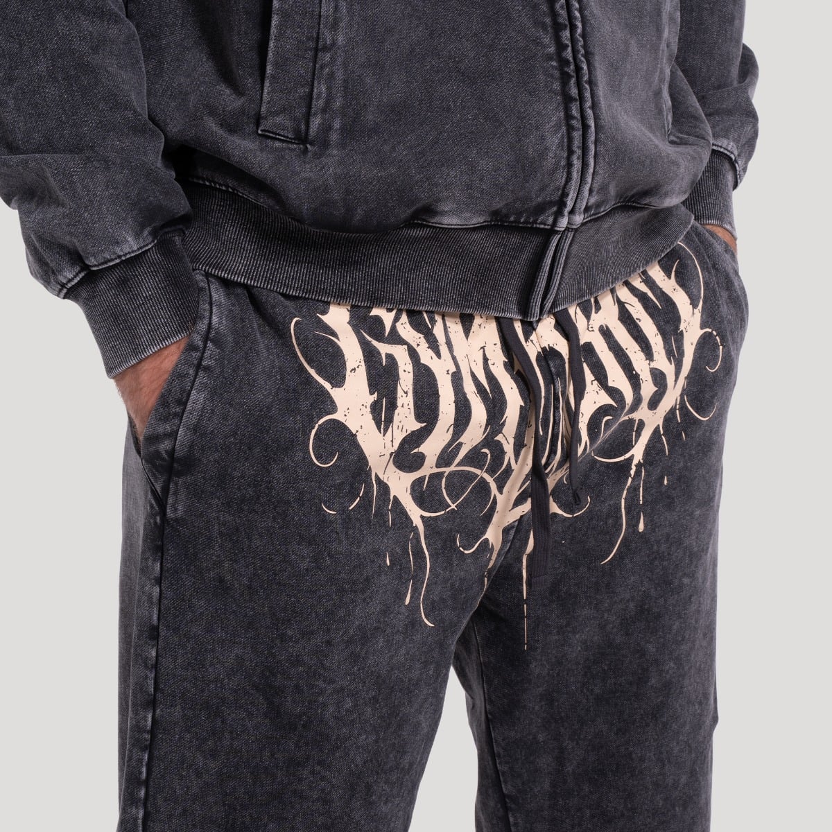 Abyss Jogginghose in Charcoal - GymBeam