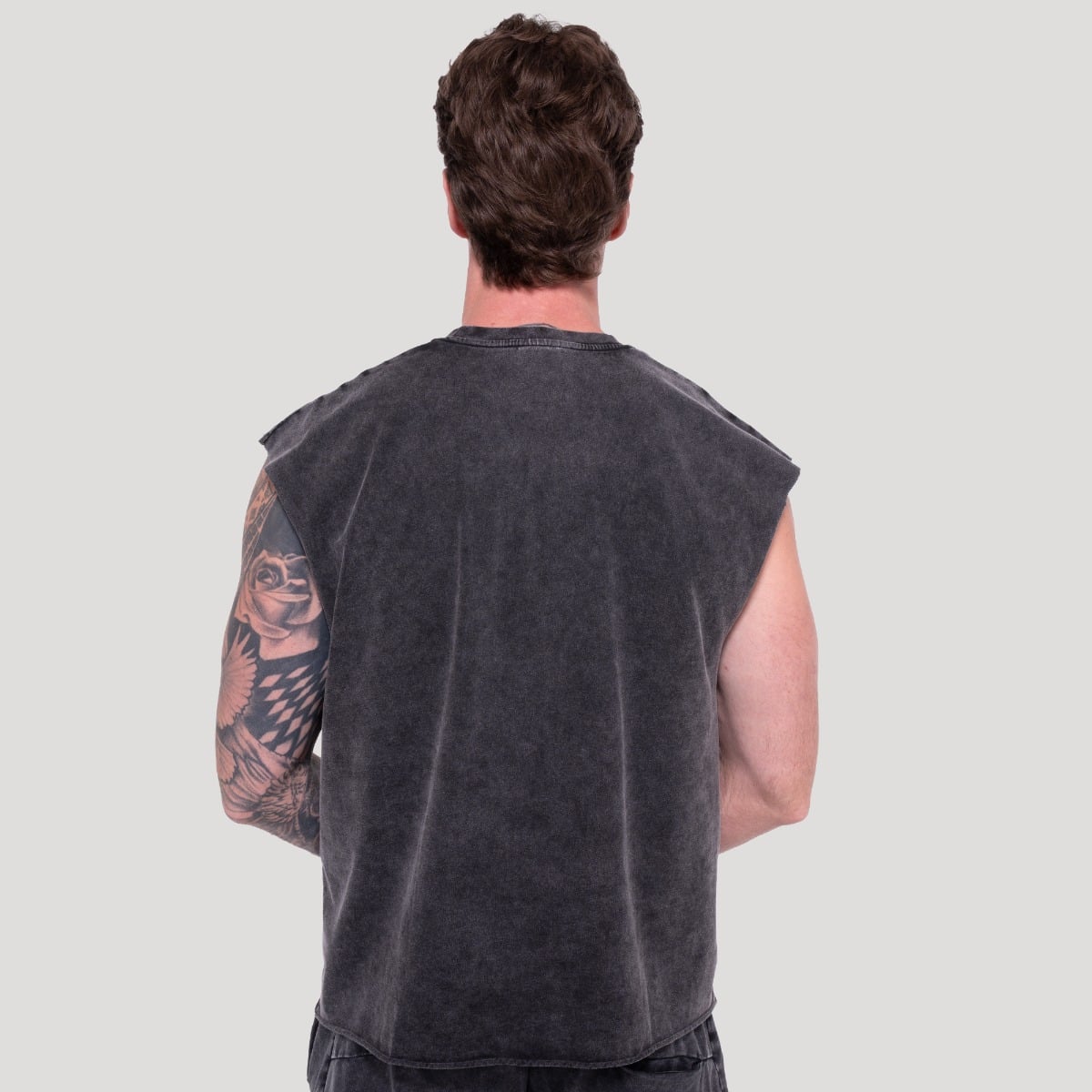 Abyss Tanktop in Charcoal - GymBeam