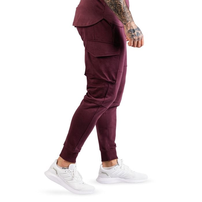 TRN Jogginghose in Eggplant - GymBeam L