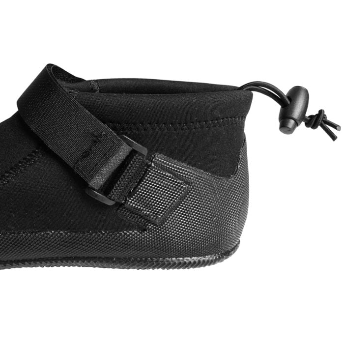 ChillGuard Neoprenschuhe in Black - GymBeam M