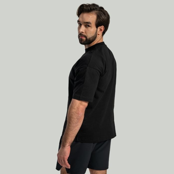 Oversized T-Shirt in Black - STRIX L