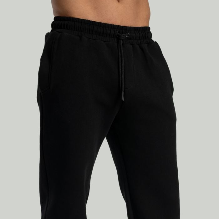 Relaxed Joggers in Black - STRIX XL