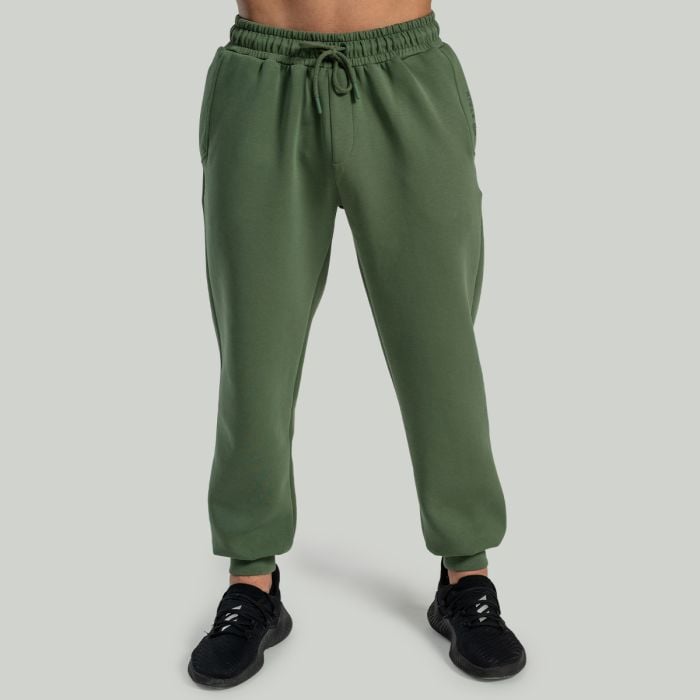 Relaxed Joggers in Cedar Green - STRIX L