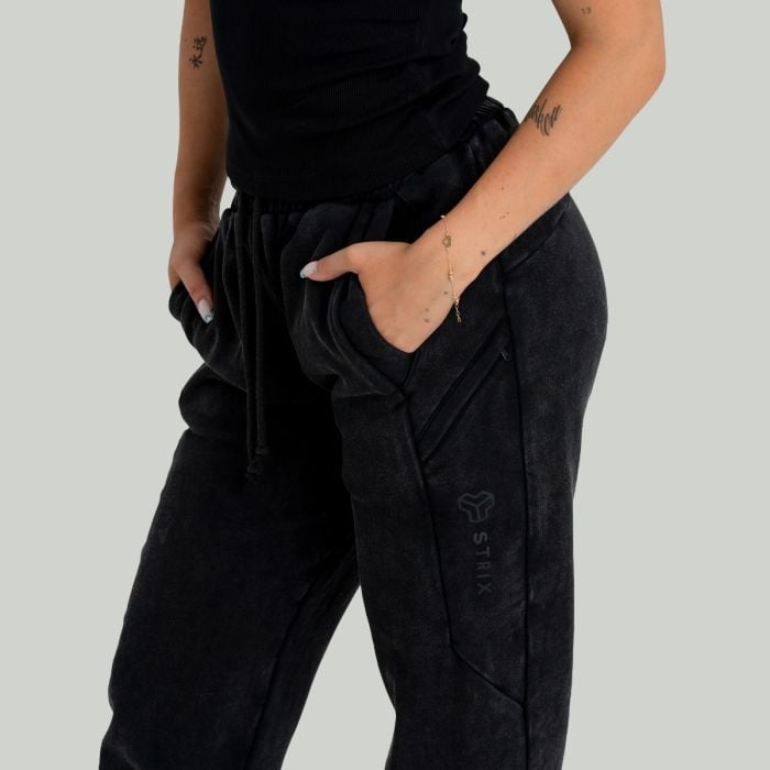 Jogginghose für Frauen in Washed Black - STRIX M
