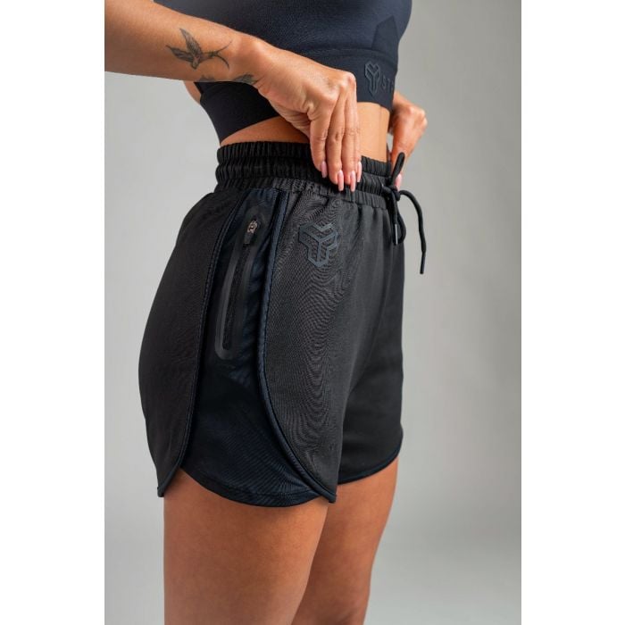 Damen Essential Shorts Black - STRIX L
