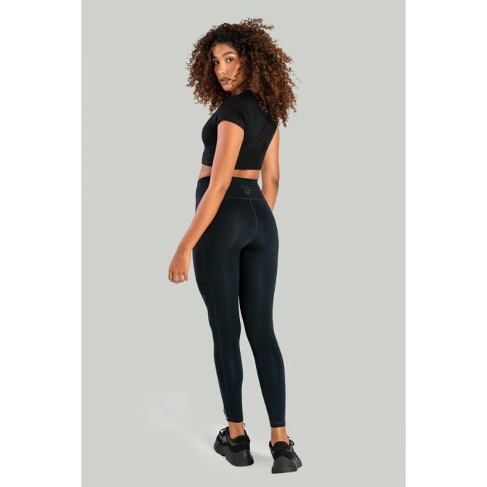 Essential Crop Top für Frauen in Black - STRIX L