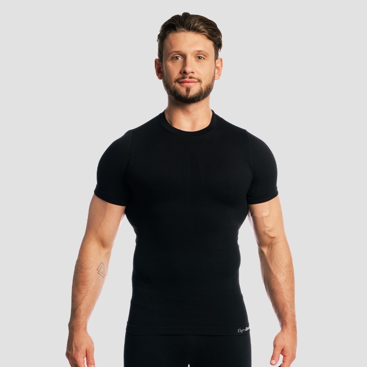 Fuse T-Shirt in Black - GymBeam
