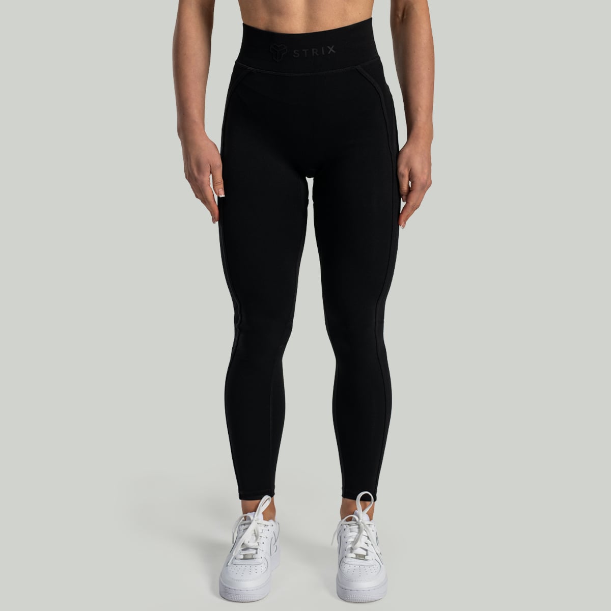 Women‘s Lunar Leggings Black - STRIX