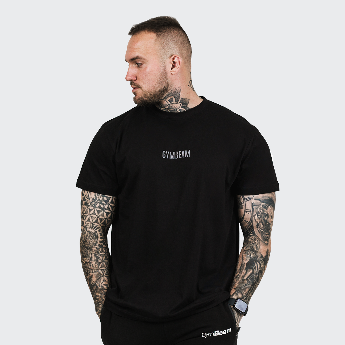 FIT T-Shirt in Black - GymBeam