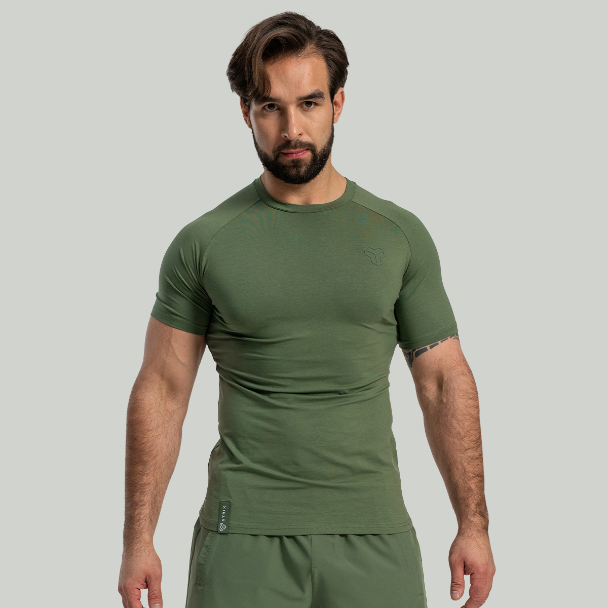 Nova Tee in Cedar Green - STRIX