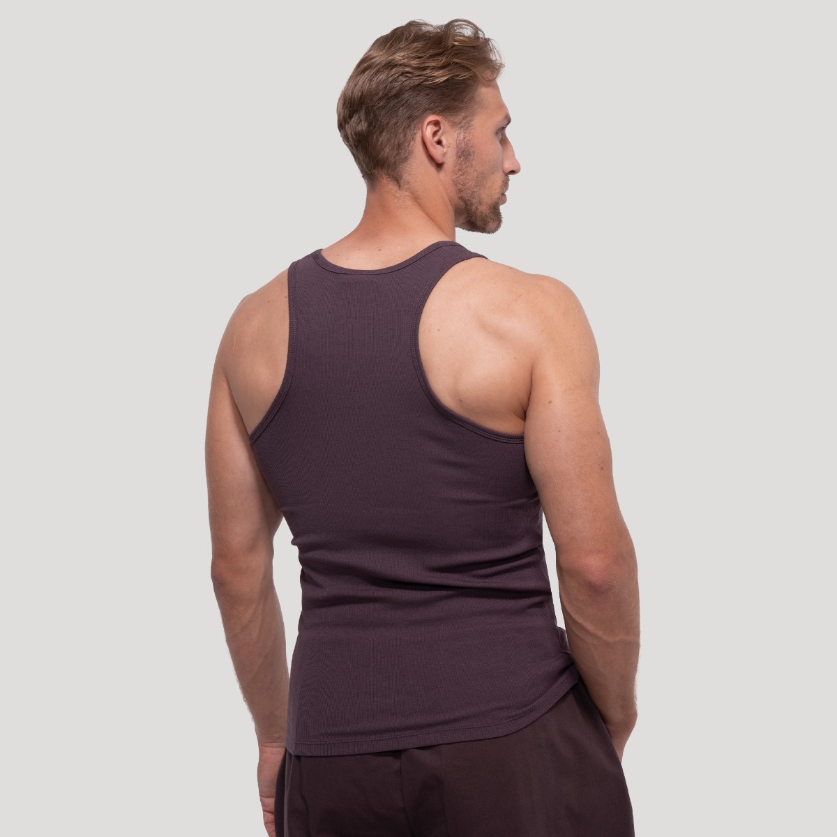 Tielko Persistence Ribbed Braun - GymBeam