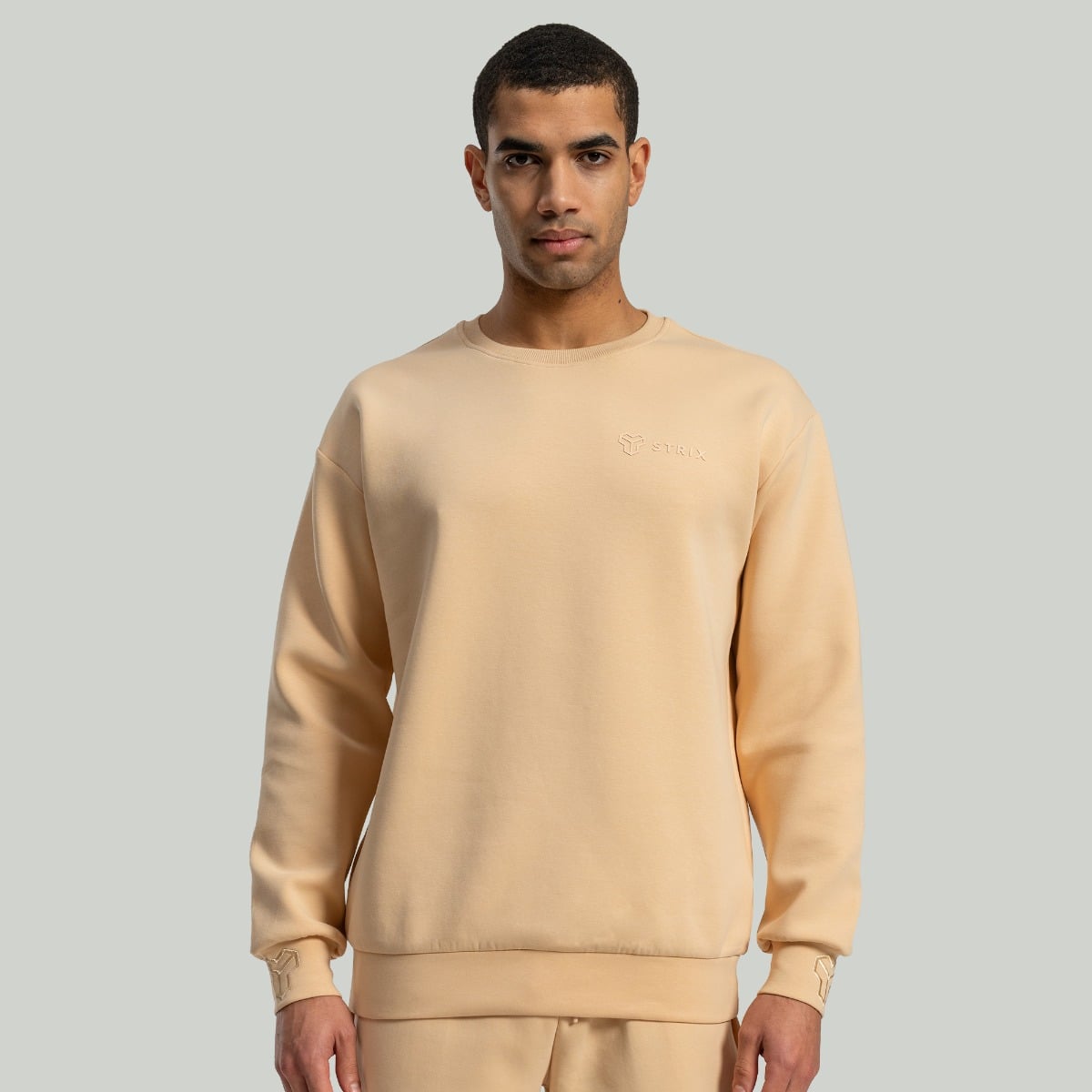Relaxed Sweatshirt in Sandshell - STRIX