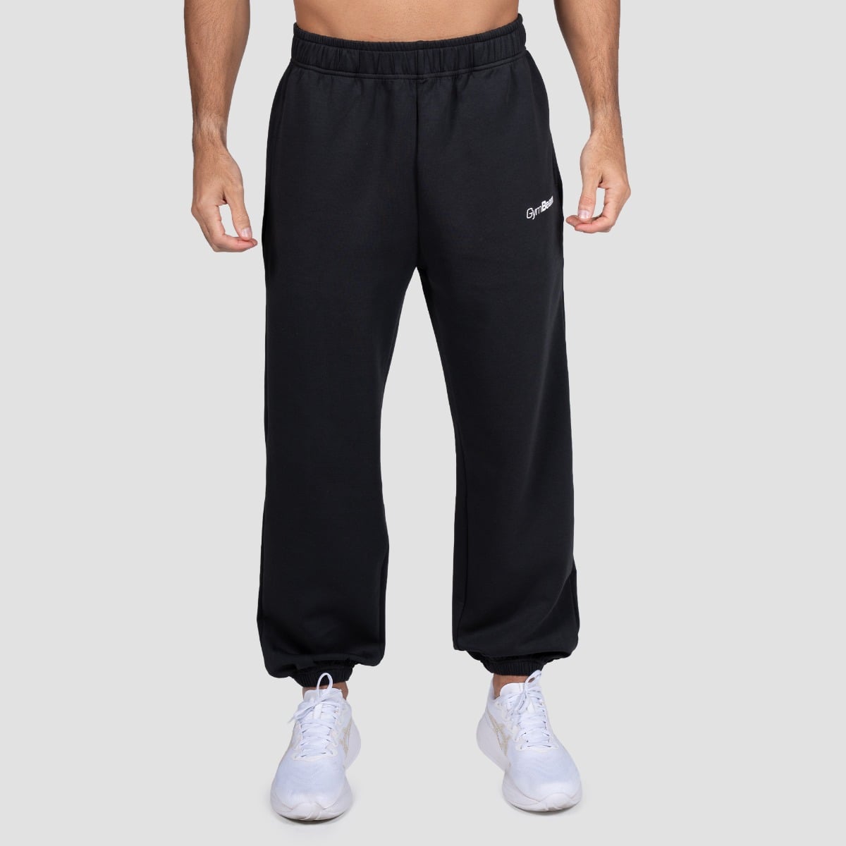 Relay Jogginghose in Black - GymBeam