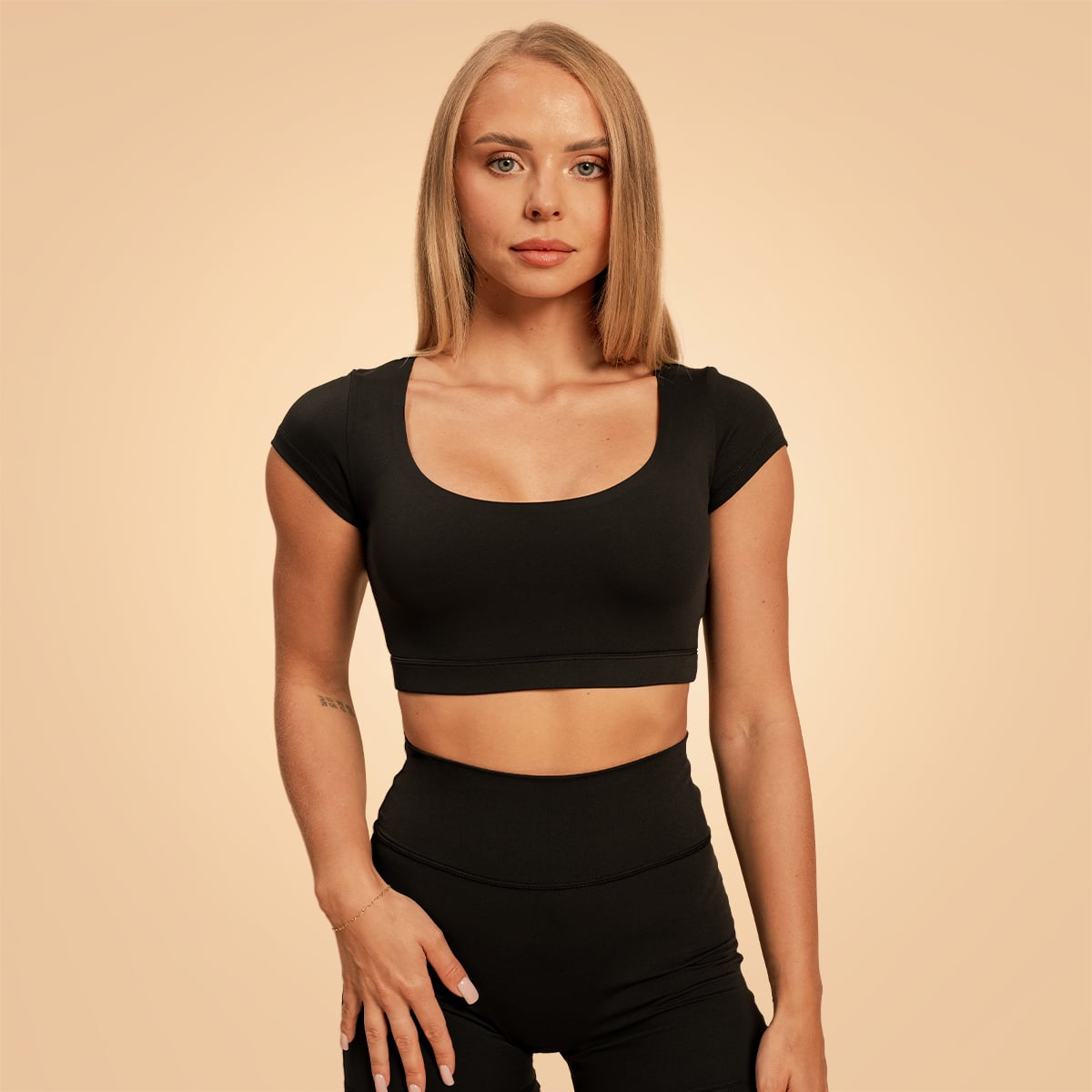 Sense Cropped T-Shirt für Frauen in Black - BeastPink