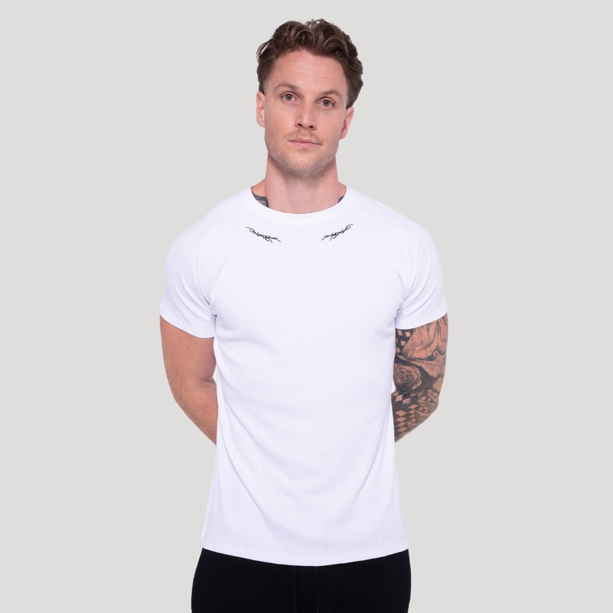 Tribal Ribbed T-shirt in White - GymBeam
