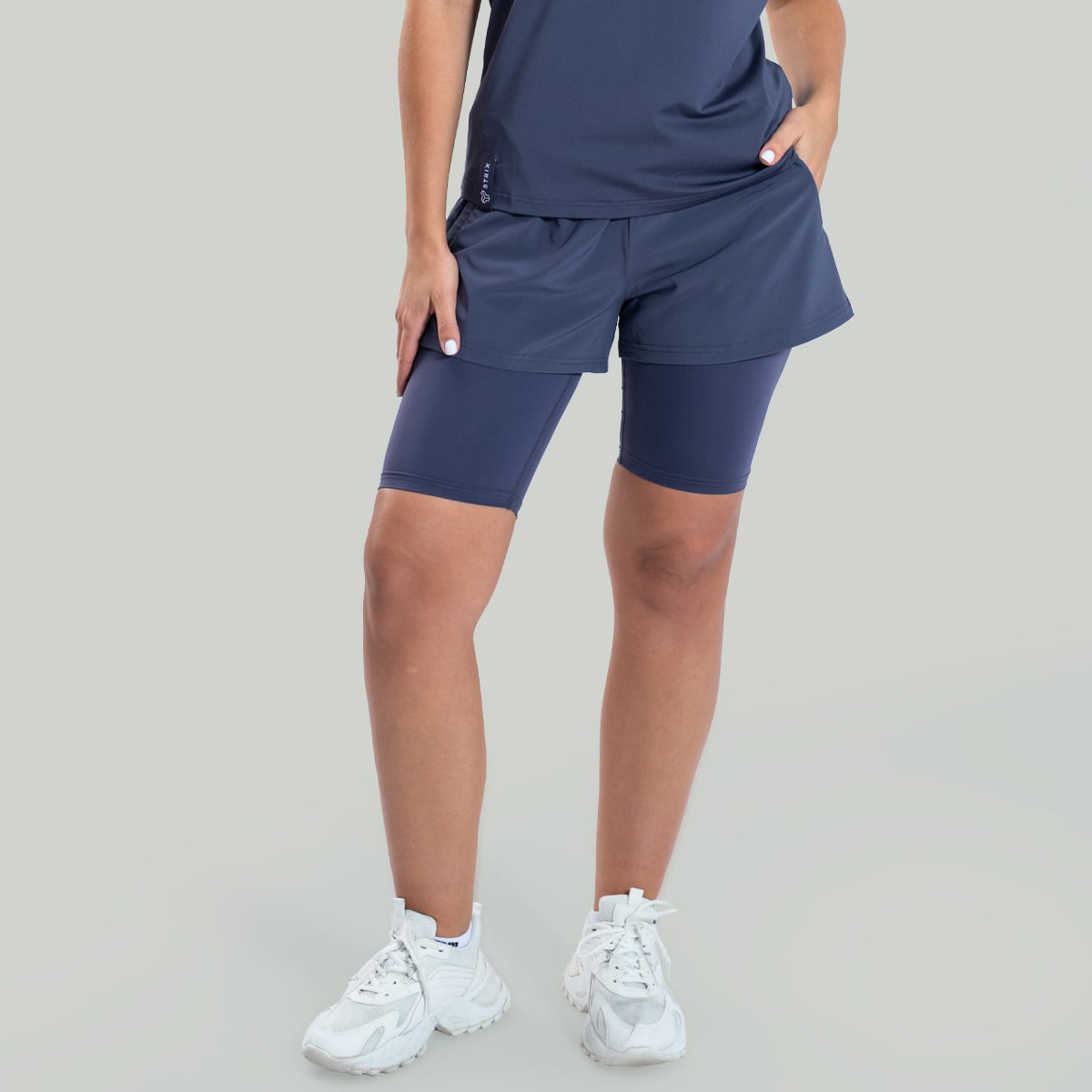ULTRA 2in1 Shorts für Frauen in Graystone - STRIX