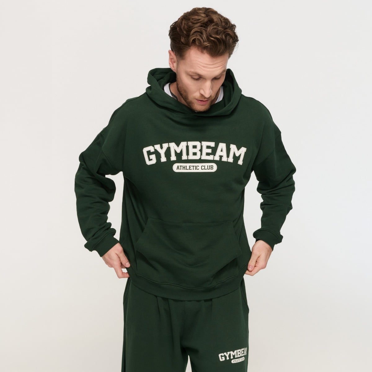 Varsity Hoodie in Green - GymBeam