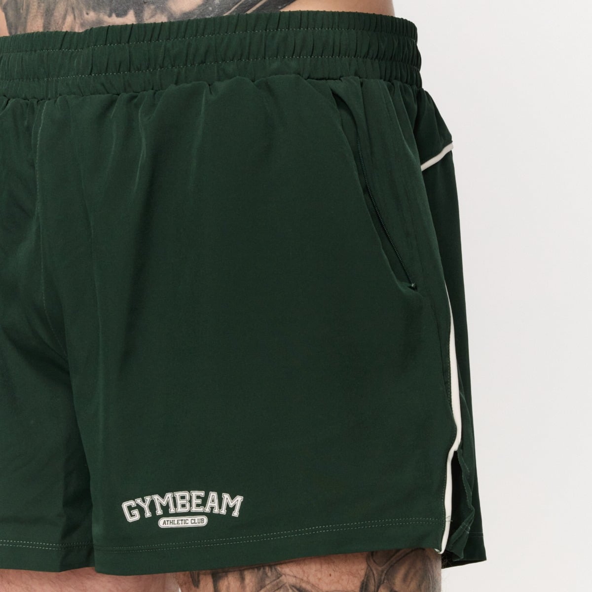 Varsity Shorts in Green - GymBeam