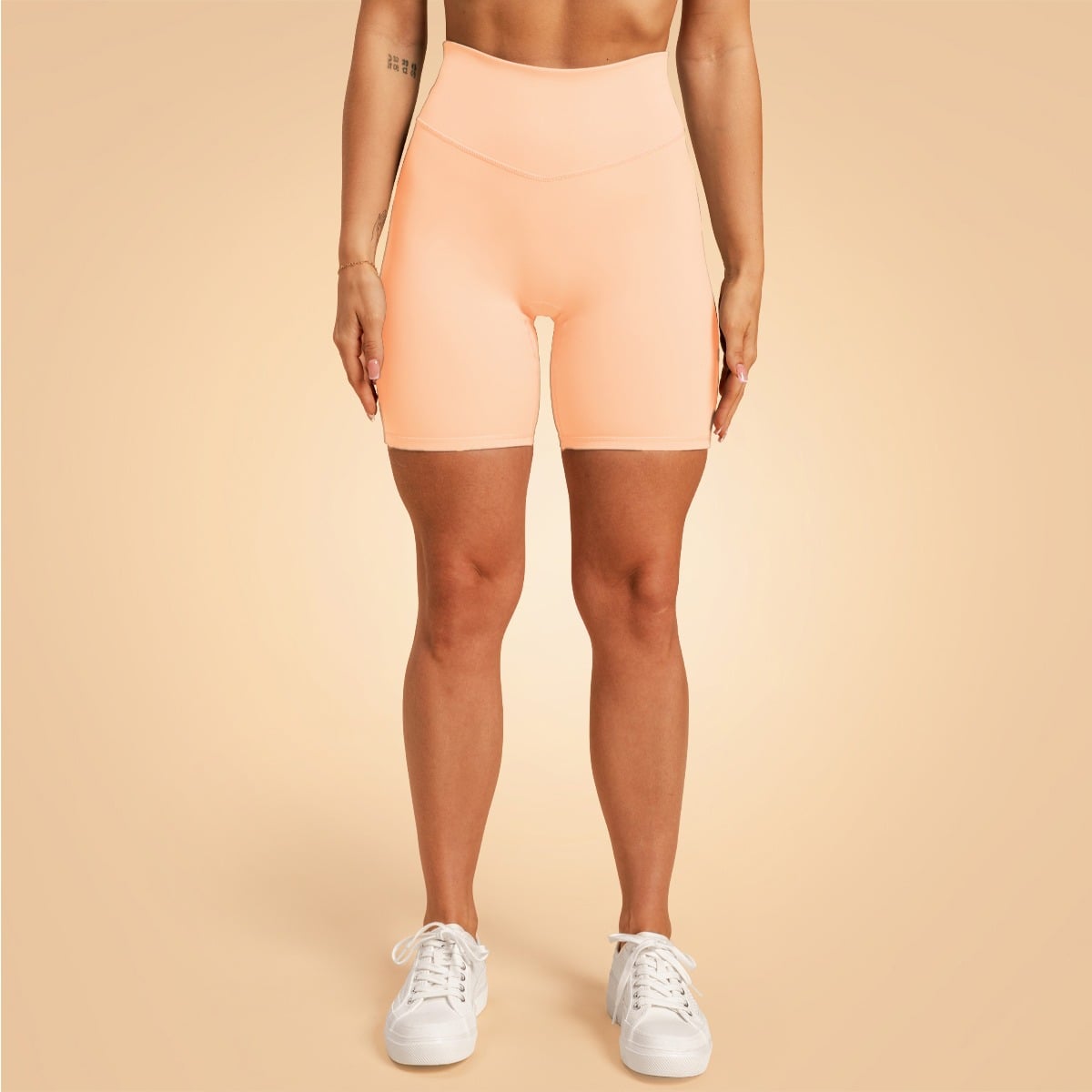 Venture Shorts für Frauen in Peach - BeastPink