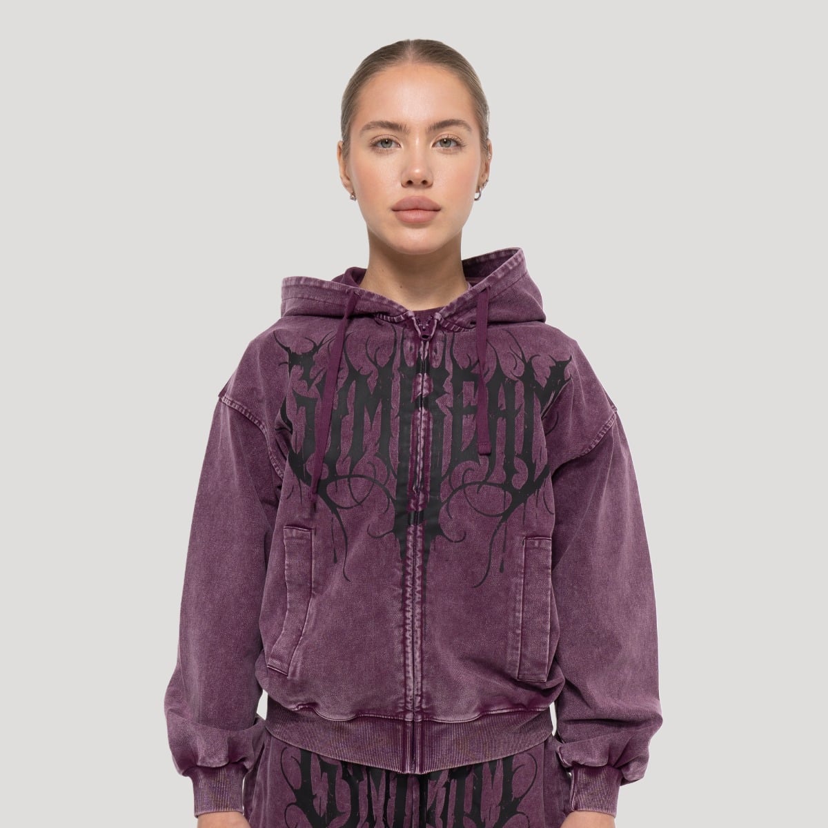 Abyss Hoodie für Frauen in Raisin - GymBeam