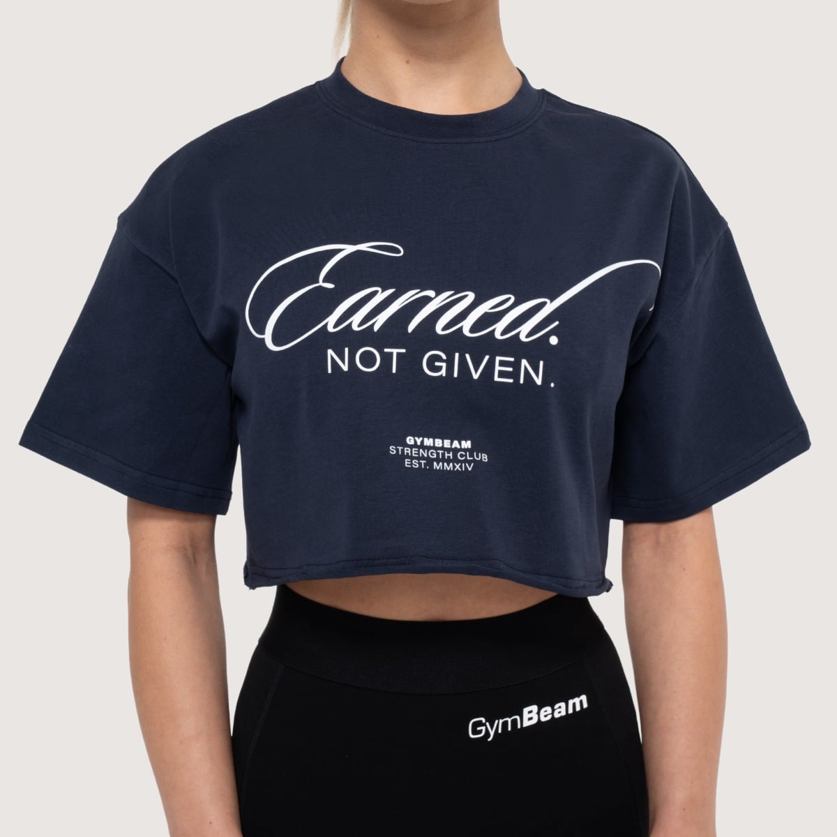 Earned Cropped T-Shirt für Frauen in Midnight - GymBeam