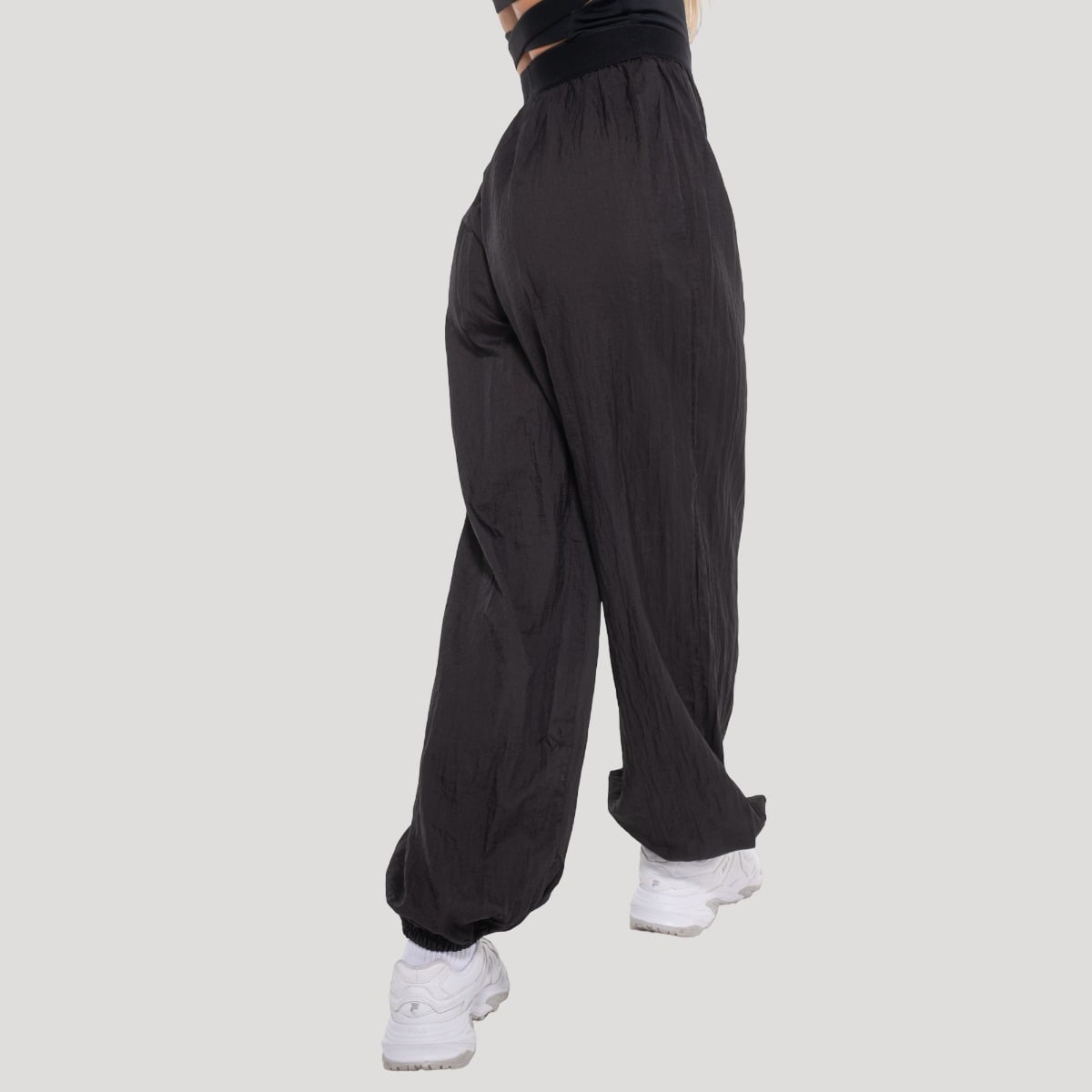 Flow Hose für Frauen in Black – GymBeam