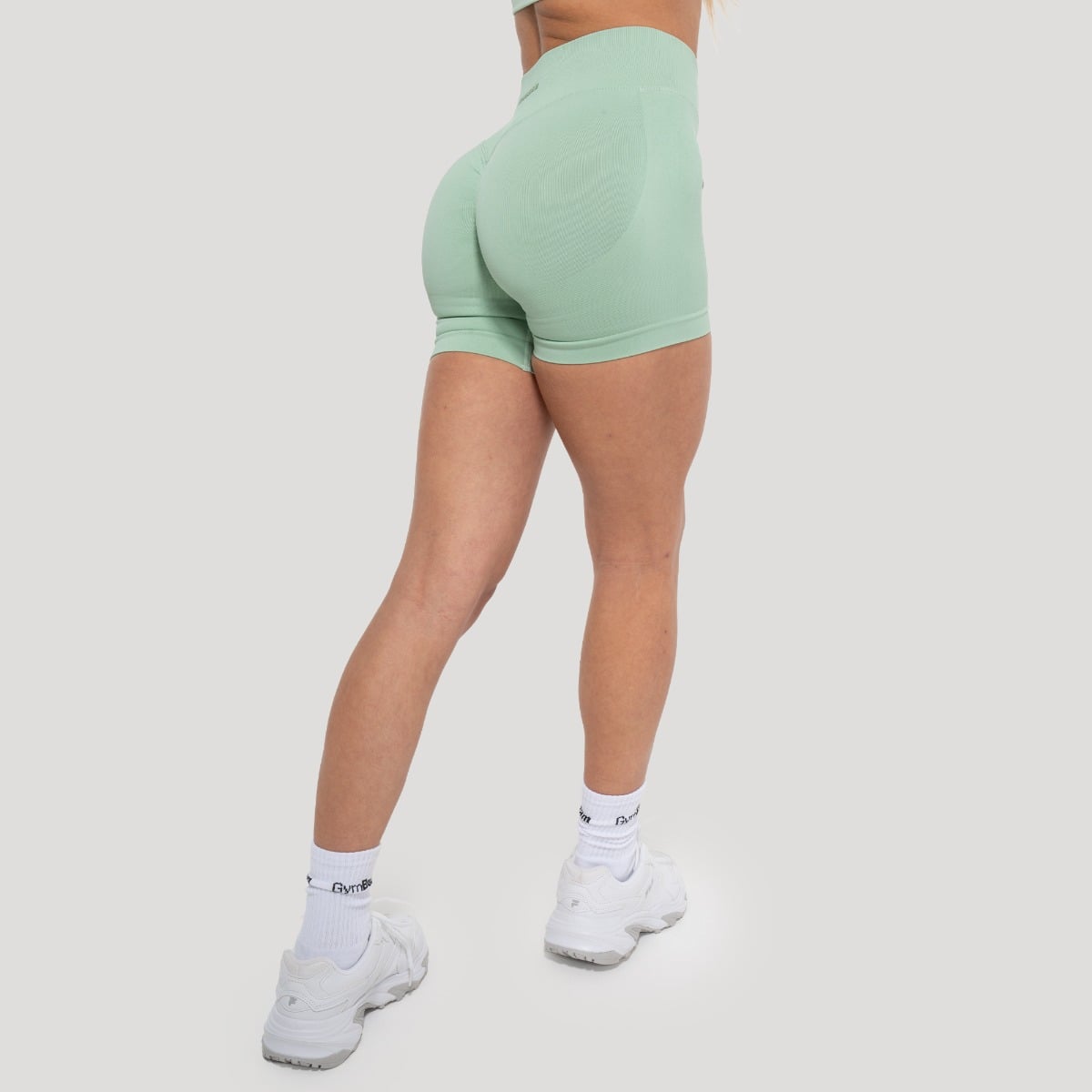 Luma Shorts für Frauen in Pistachio - GymBeam