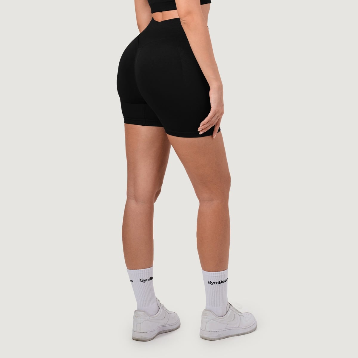 NEO Seamless Shorts für Frauen in Black - GymBeam