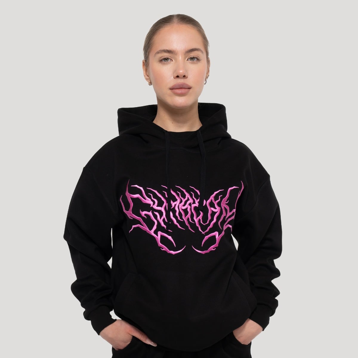 Thorn Hoodie für Frauen in Black - GymBeam