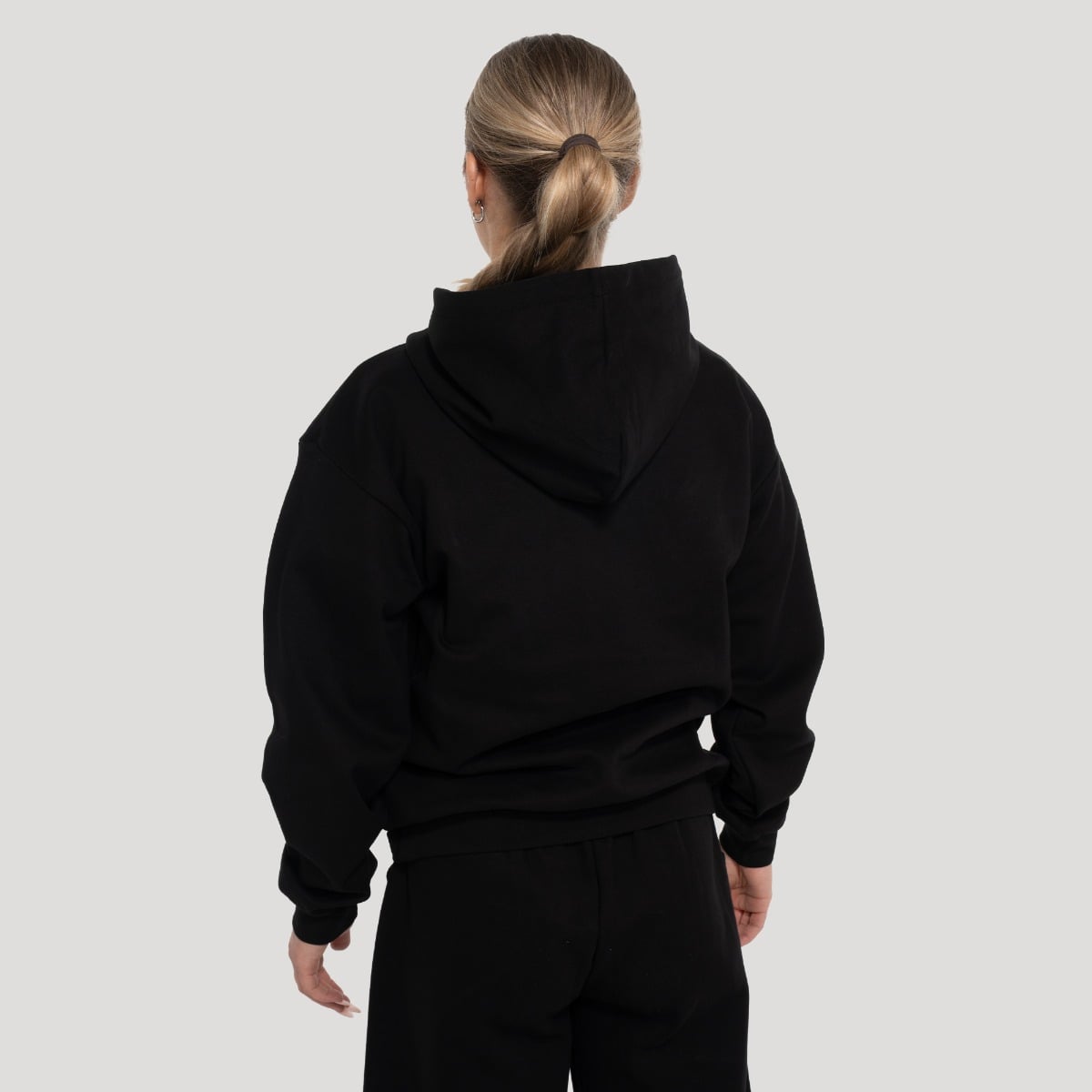 Thorn Hoodie für Frauen in Black - GymBeam