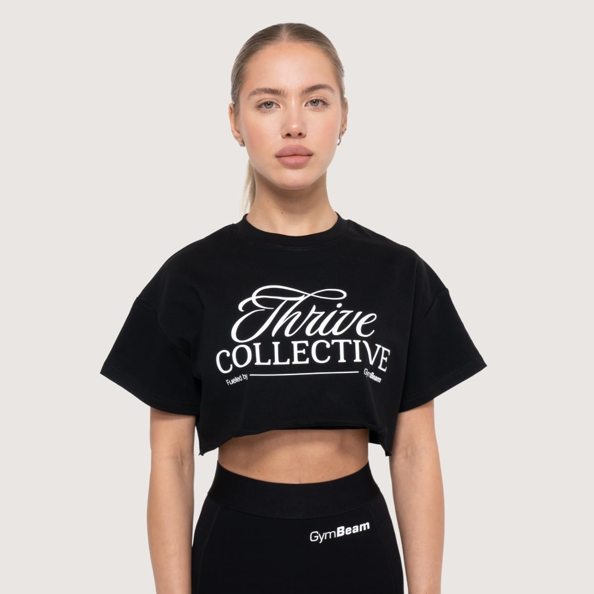 Thrive Cropped T-Shirt für Frauen in Black - GymBeam