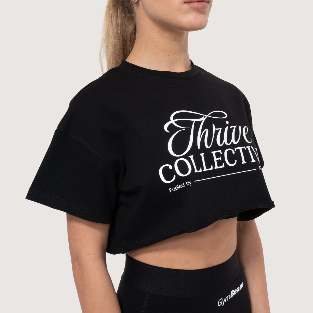 Thrive Cropped T-Shirt für Frauen in Black - GymBeam