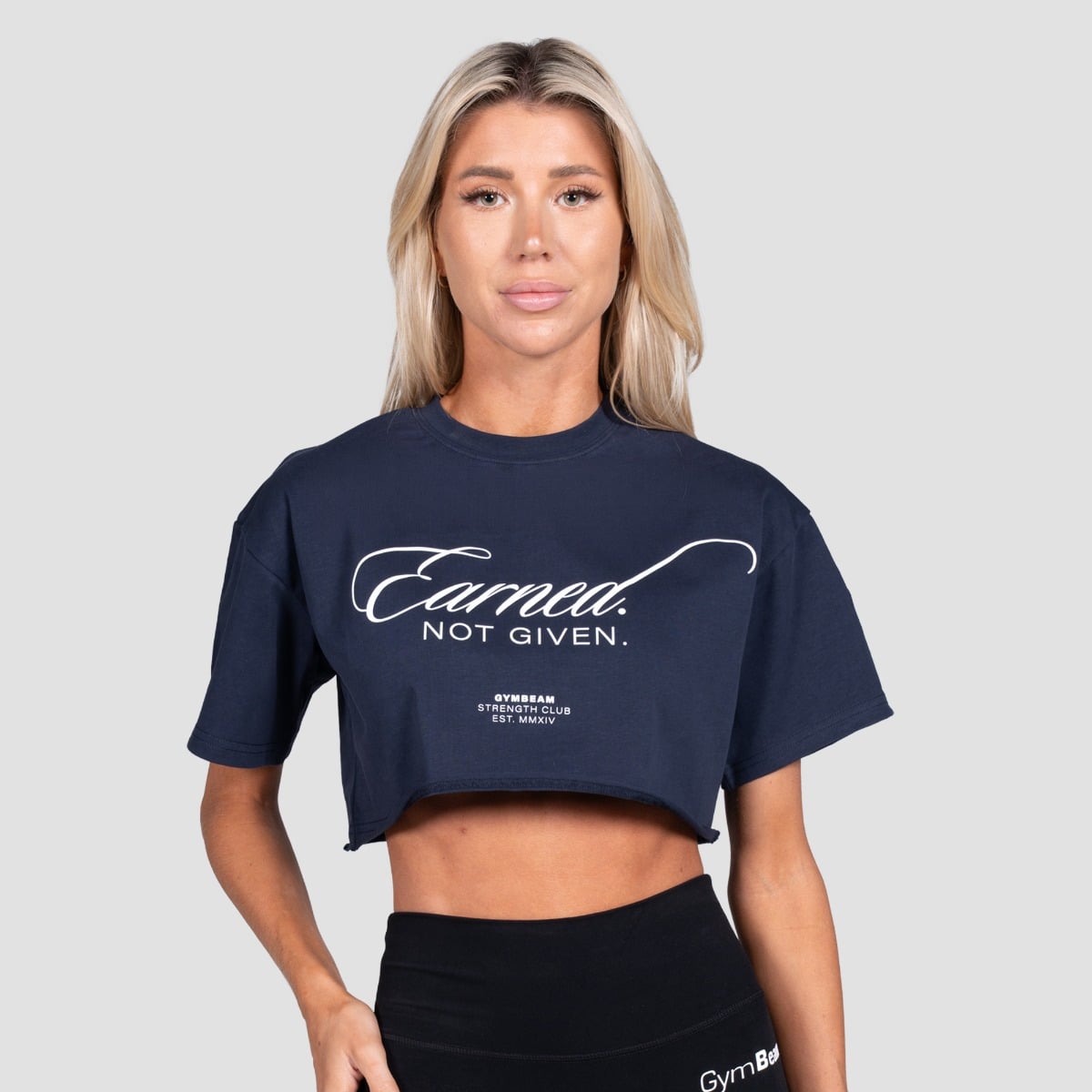 Earned Cropped T-Shirt für Frauen in Midnight - GymBeam